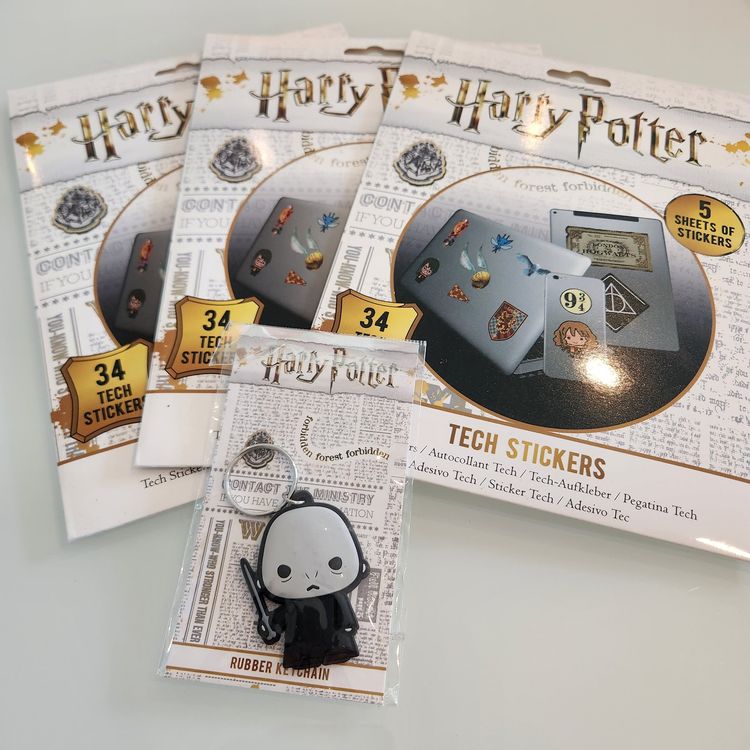 Harry Potter Set 3× Tech Sticker Packs   Schlüsselanhänger (Gebraucht