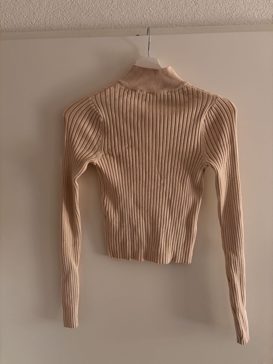 Bershka Maglioni & Felpe: Pullover mit Reissverschluss beige – Usato da Lausen venduto da Claudj1 1