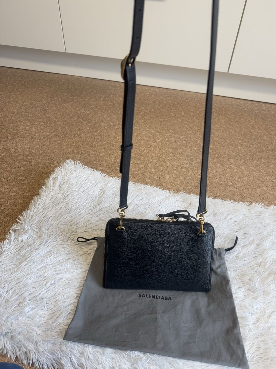 Taschen für Damen: Balenciaga Tasche – Gebraucht aus Kriessern von dalicious 1