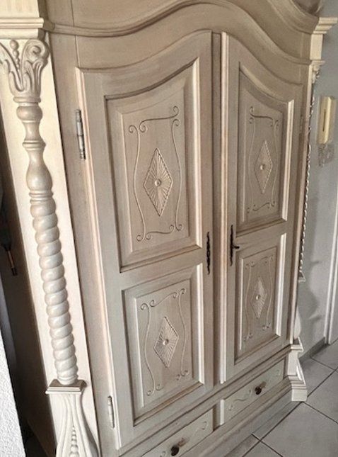 Armadi: Einzigartiger Dielenschrank / Bauernschrank – Usato da Walzenhausen venduto da Jana013 6
