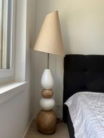 Grosse dekorative Stehlampe