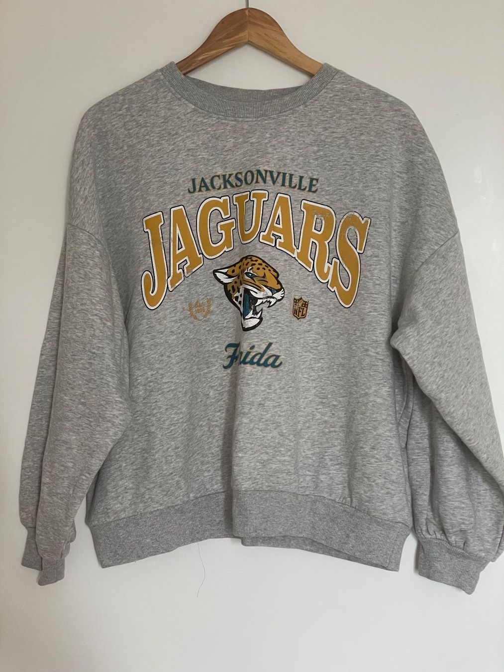 H&M Pulls & Sweat-shirts: Jaguars Sweatshirt – D'occasion à Winterthur par CamiStore 1