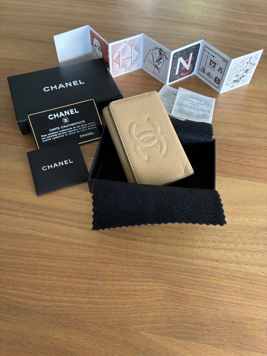 Chanel Portachiavi: Étui à clés à Chanel vintage – Usato da Lausanne venduto da Gabrie 2