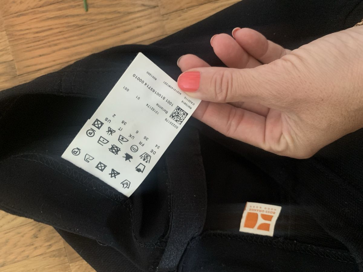 Gonne: Hugo boss schwarze jupe stretch – Usato da Zürich venduto da Nikuska32 4
