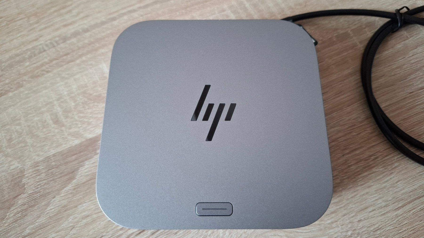 Hewlett Packard Docking station: HP Thunderbolt 4 100W G6 Dock – Usato da Lützelflüh-Goldb venduto da Noir7.pk 2
