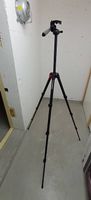 Vendo Nuovissimo Treppiedi MANFROTTO x macchina fotografica