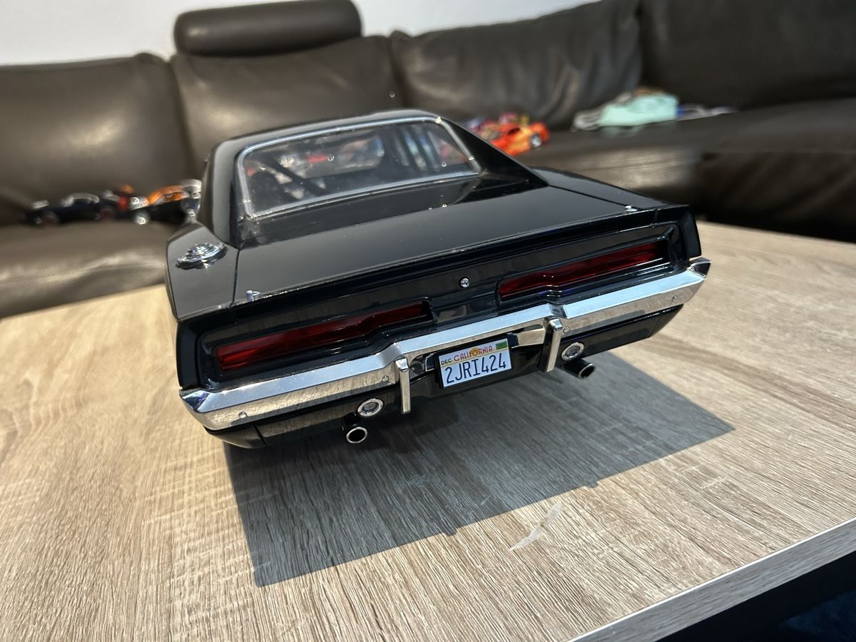 Dodge Modellautos: Dodge charger 1/8 – Neu (gemäss Beschreibung) aus Muraz (Collombey) von Wolfdog1978 1