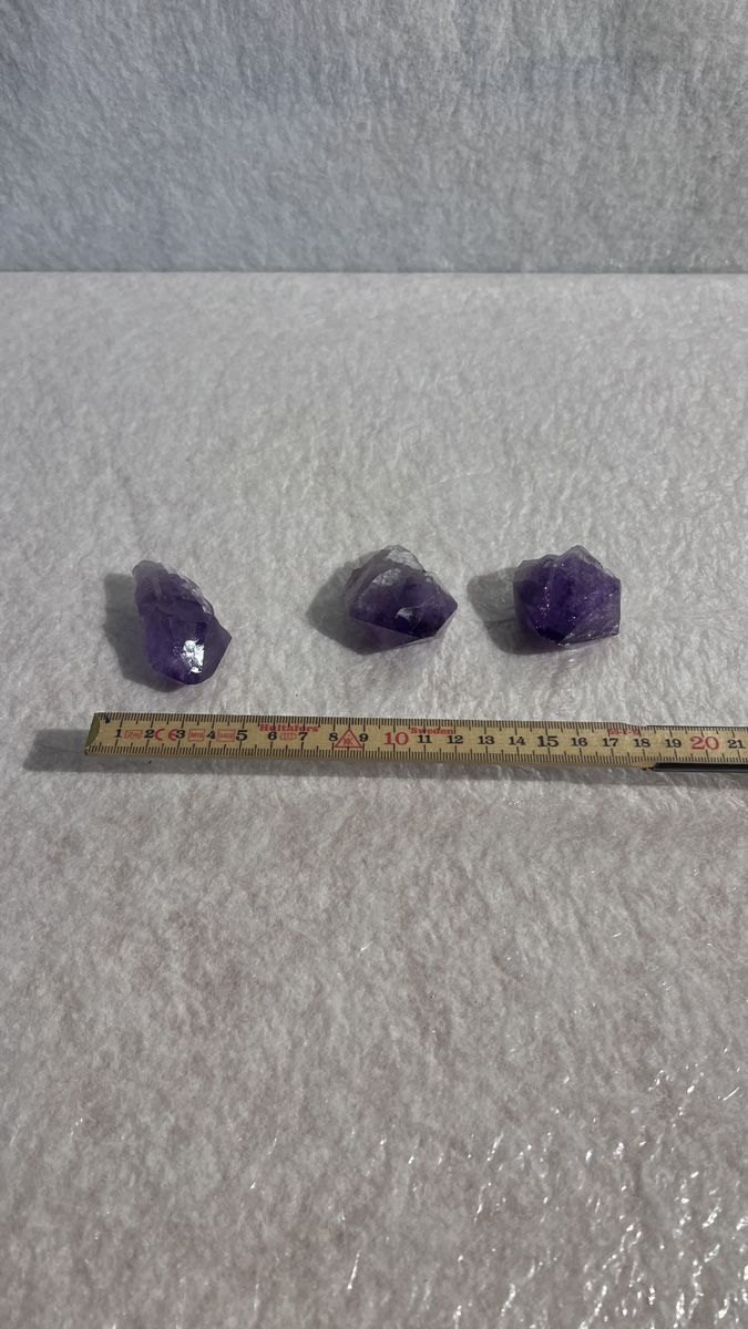Pietre preziose: Amethyst Splitter Edelstein  3er Set - Dekoidee! – Usato da Rotkreuz venduto da perlengott