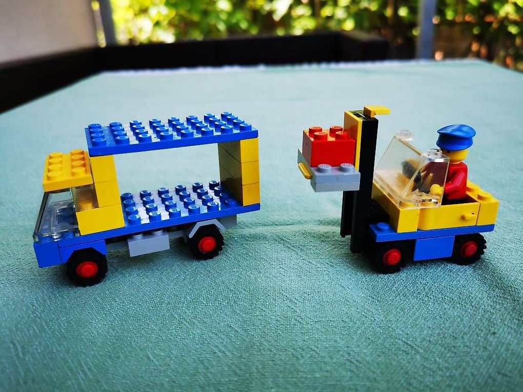 Lego Kit di costruzioni: LEGO 674 Forklift & Truck – Usato da Ermatingen venduto da Irem77