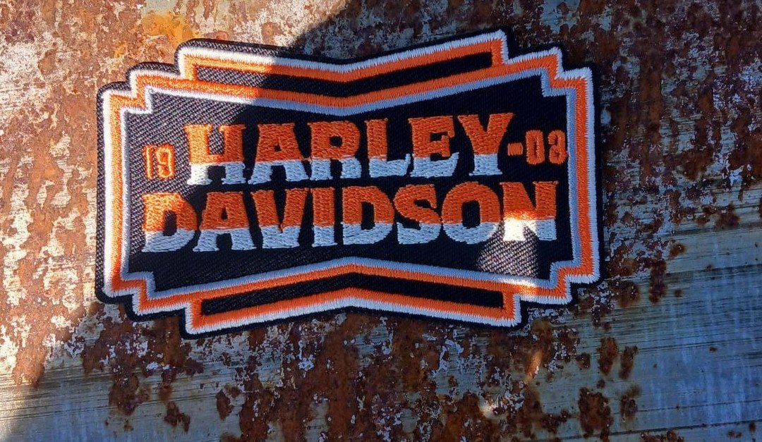 Harley-Davidson Toppe: Harley-Davidson Patch Écusson Thermocollant M206 – Nuovo e nell'imballaggio originale da Allens venduto da MADE.IN.ROCK.N.ROLL 2