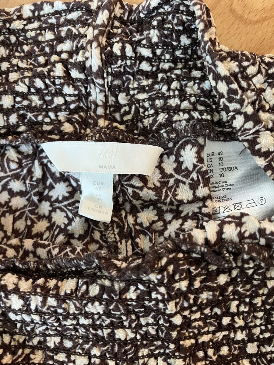 H&M Hosen: Umstandsshorts, Marke H&M, Grösse 42 – Gebraucht aus Zürich von jmg_8005 1