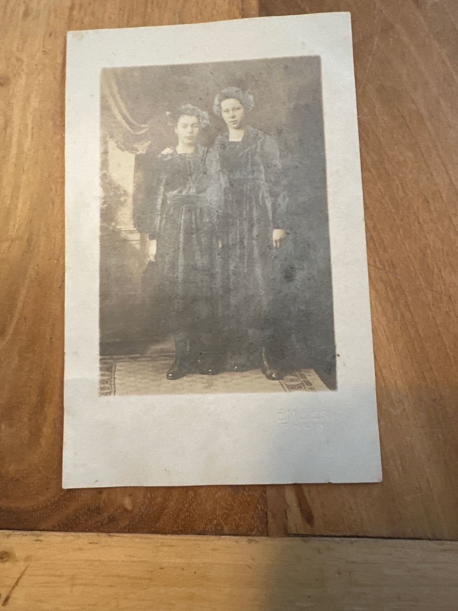 Poster & Bilder: Antike Fotografie von E. Meier, Thun – Gebraucht aus Frauenfeld von aluma14