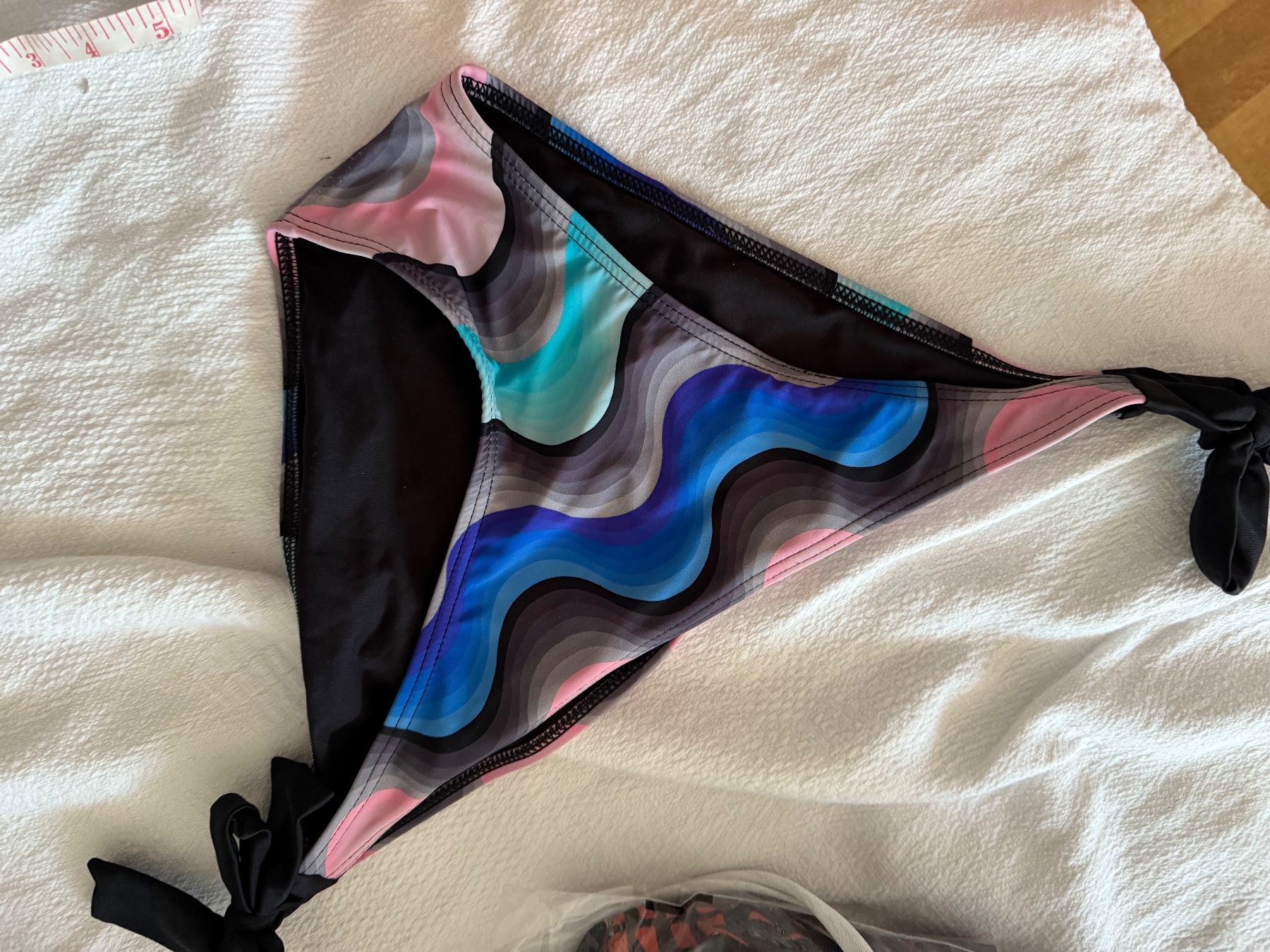 Hosen: Bikinihose – Gebraucht aus Riehen von ann_76jw