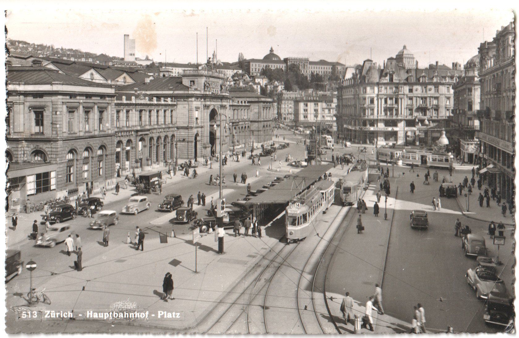 Cartes postales: ZÜRICH: Hauptbahnhof animiert mit Oldtimer & Trams 1954 – D'occasion à Engelburg par Swisscards 1