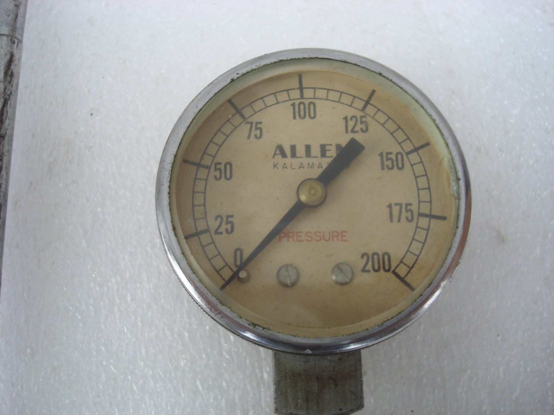 Misurare: Benzin Kompressionsprüfer Motometer Manometer Kompression – Usato da Brunnadern venduto da p..... 1