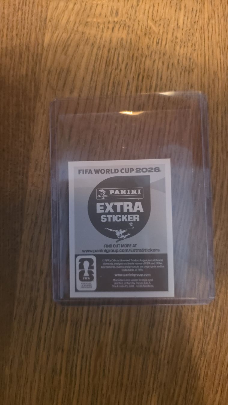 Panini Carte collezionabili: Panini Cristiano Ronaldo Extra Sticker GOLD – Nuovo (secondo la descrizione) da Schönenwerd venduto da Dmitrovi11 1