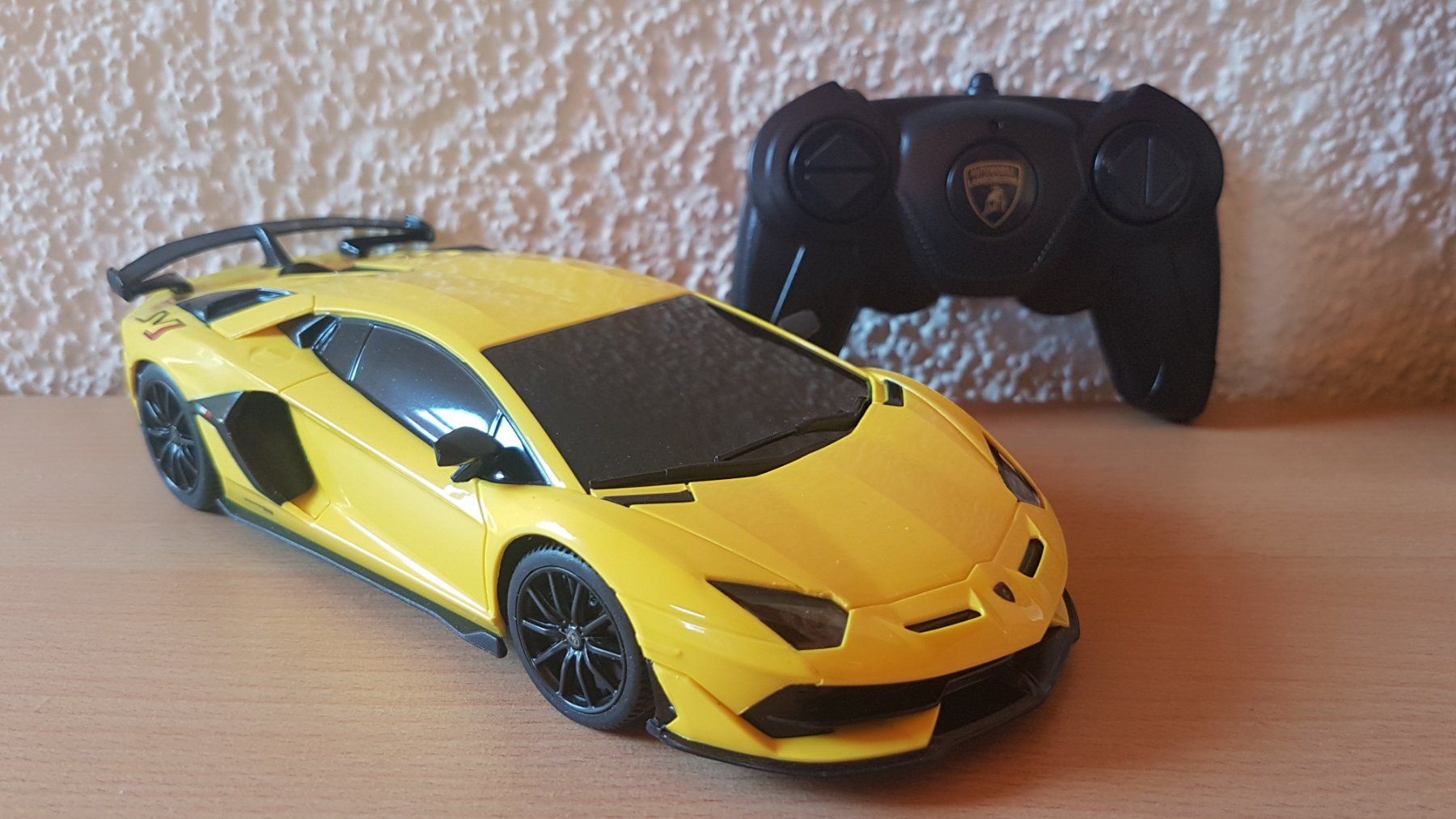Modellismo RC: Lamborghini Aventador SVJ – Nuovo (secondo la descrizione) da Aesch BL venduto da EasyPeasy_AeschBL