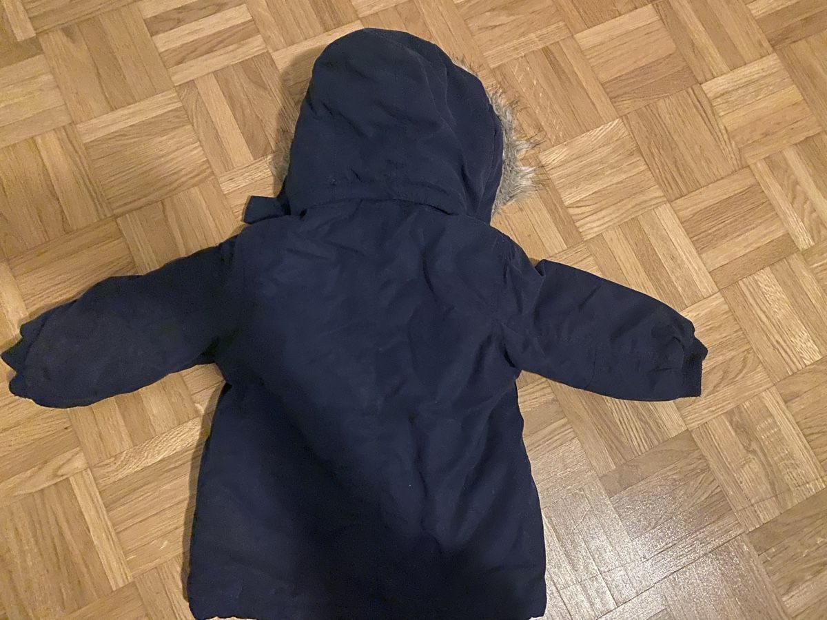 H&M Giacche & Cappotti: Kinder Winterjacke Grösse 92 – Usato da Zürich venduto da zd_1965 1