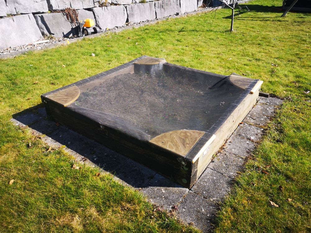 Original Bürli Sandkasten massiv (Gebraucht) in Hochdorf für CHF 120 ...