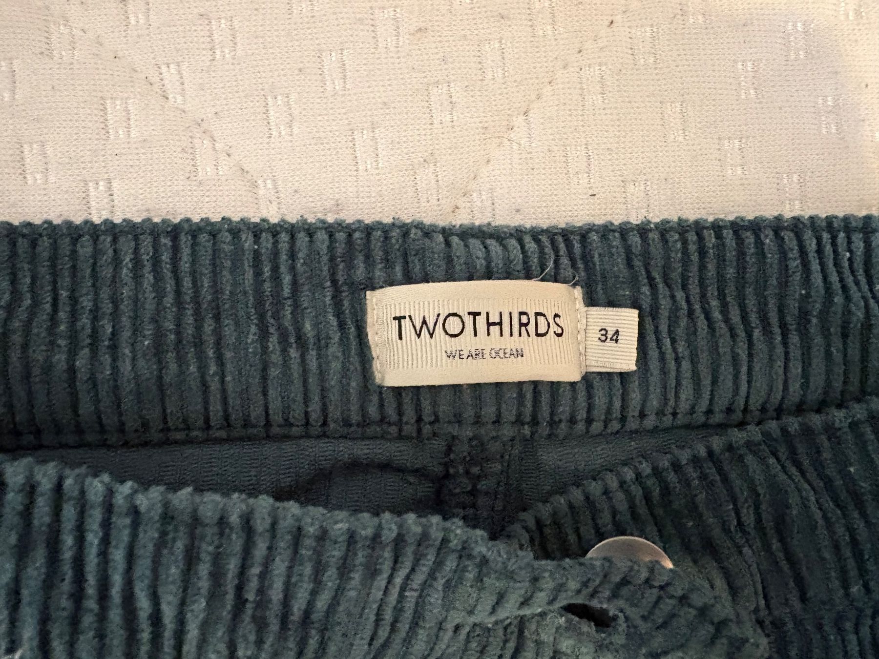 Pantaloni: Two thirds pants – Usato da Fribourg venduto da Anaisschneider 1