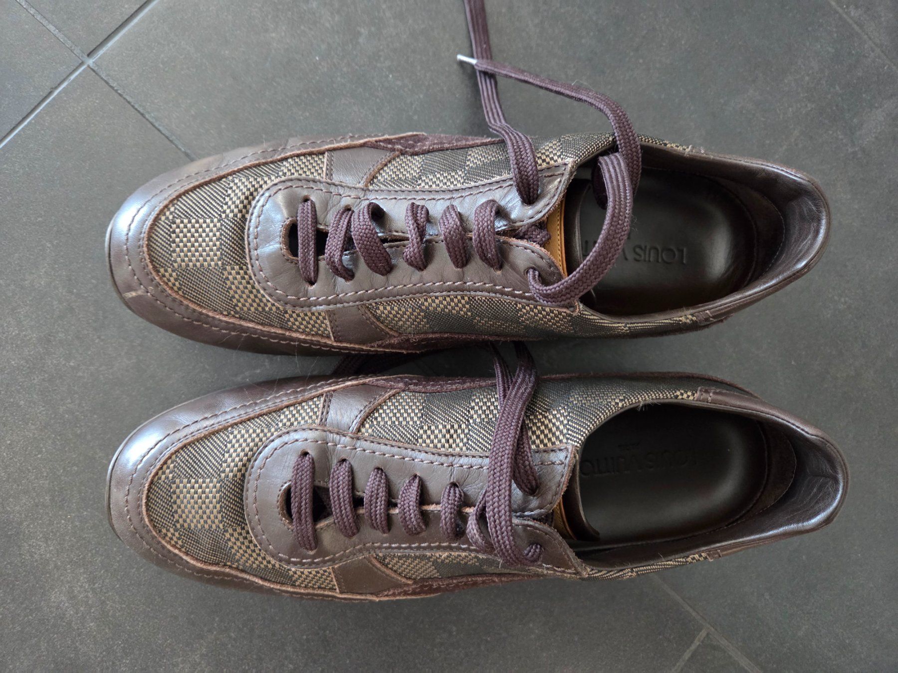Louis Vuitton Scarpe da uomo: Schuhe Louis Vuitton  Gr 41 super Zustand. – Usato da Sursee venduto da Ventiduese