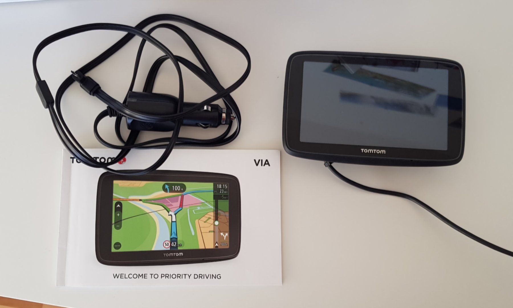 Tomtom Navigatori: Navigationsgerät TomTom Via53 – Nuovo (secondo la descrizione) da Root venduto da Trinali