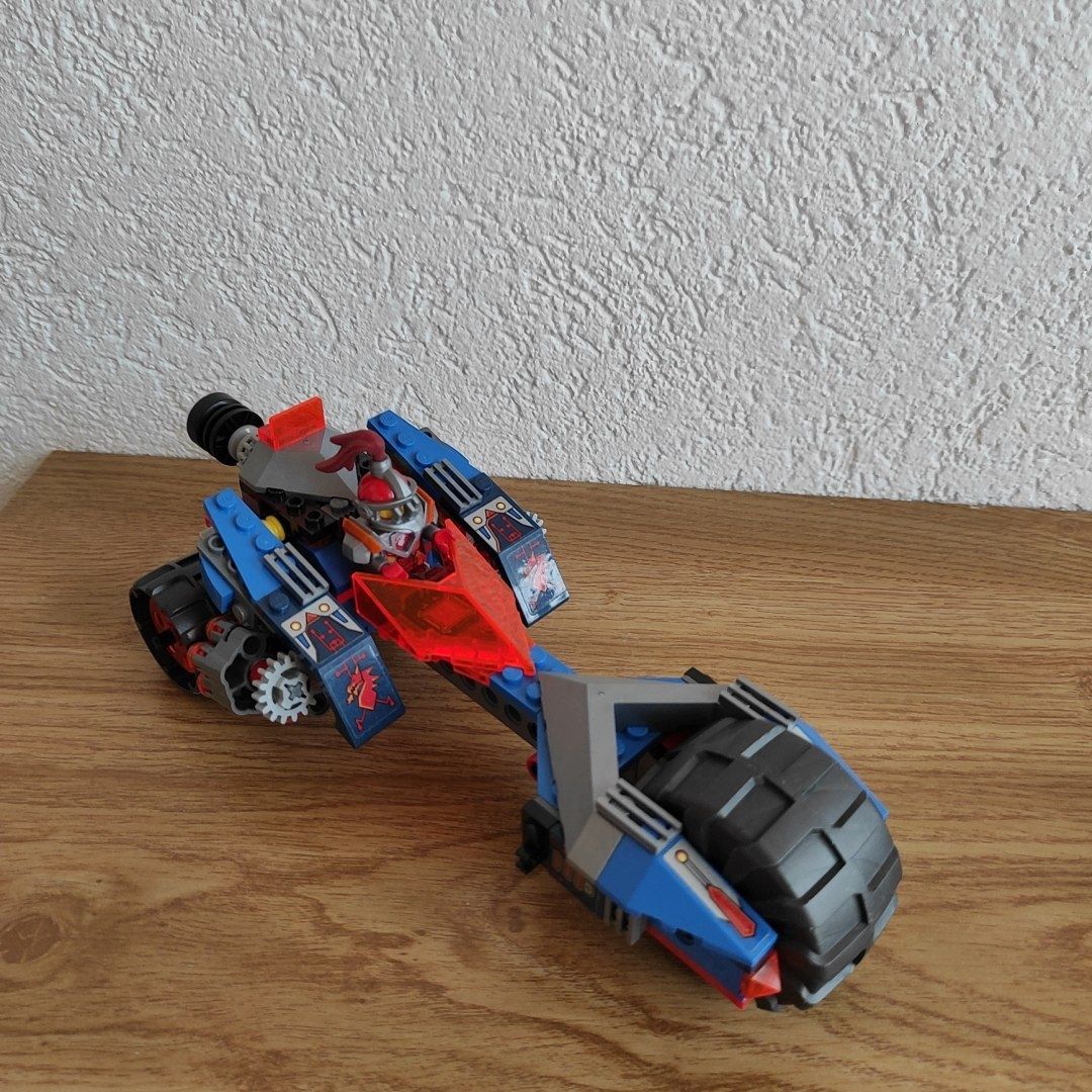 Lego Kit di costruzioni: Lego Nexo Knights – Usato da Moutier venduto da Mimi.75 2