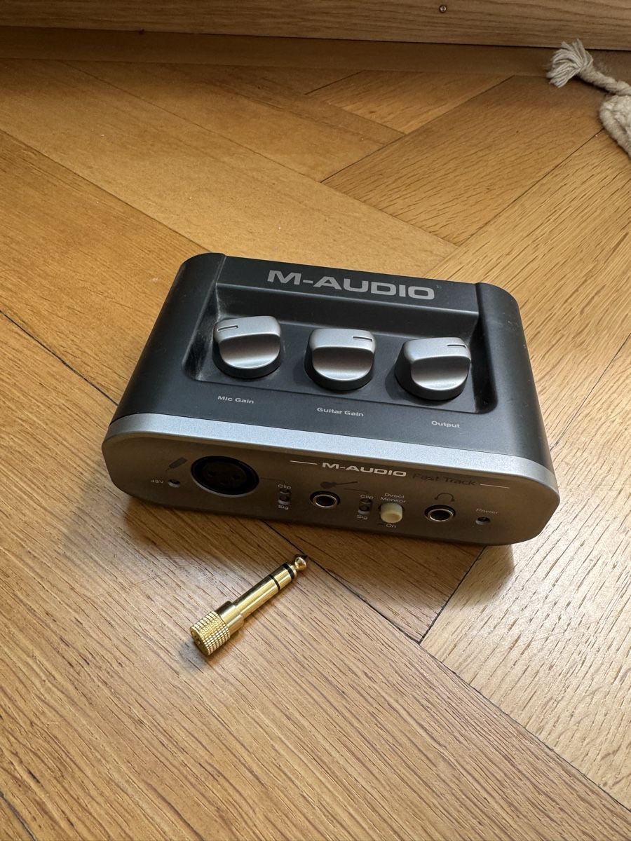 M-Audio Attrezzatura per studi di registrazione: M-Audio Fast Track Audio Interface – Usato da Bern venduto da lausidet