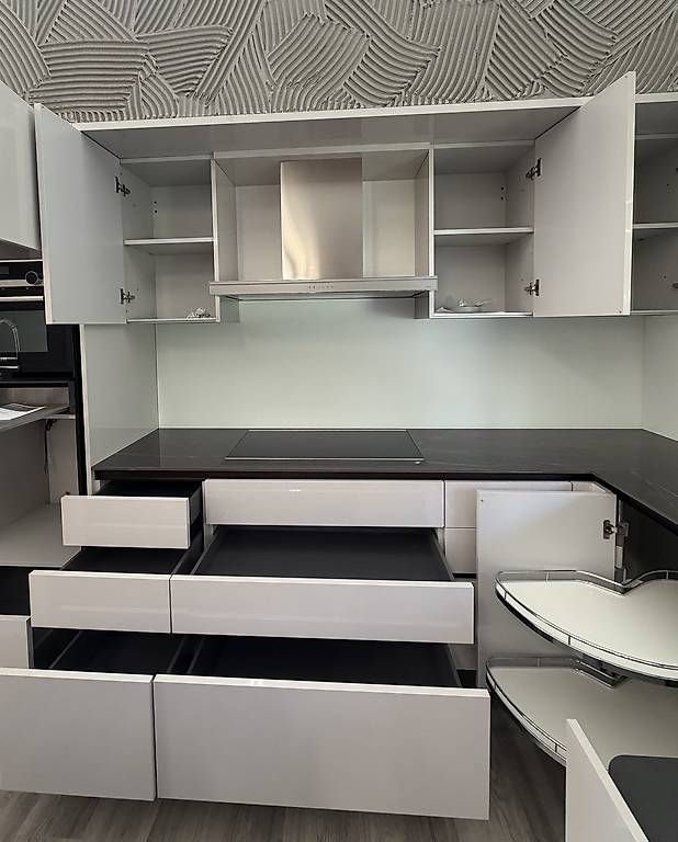 Cucine complete: Cucina con isola – Nuovo e nell'imballaggio originale da Locarno venduto da Arredo.promozioni 2