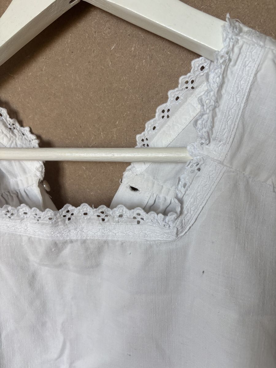 Top: Top antique en Lin coton XS – Usato da St-Saphorin-Lavaux venduto da selb94 3