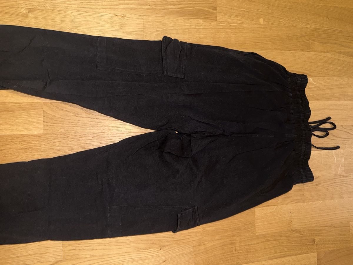 Pantaloni: Cargo Trainerhose Grösse 36 – Nuovo (secondo la descrizione) da Mörschwil venduto da Seegurke18 4