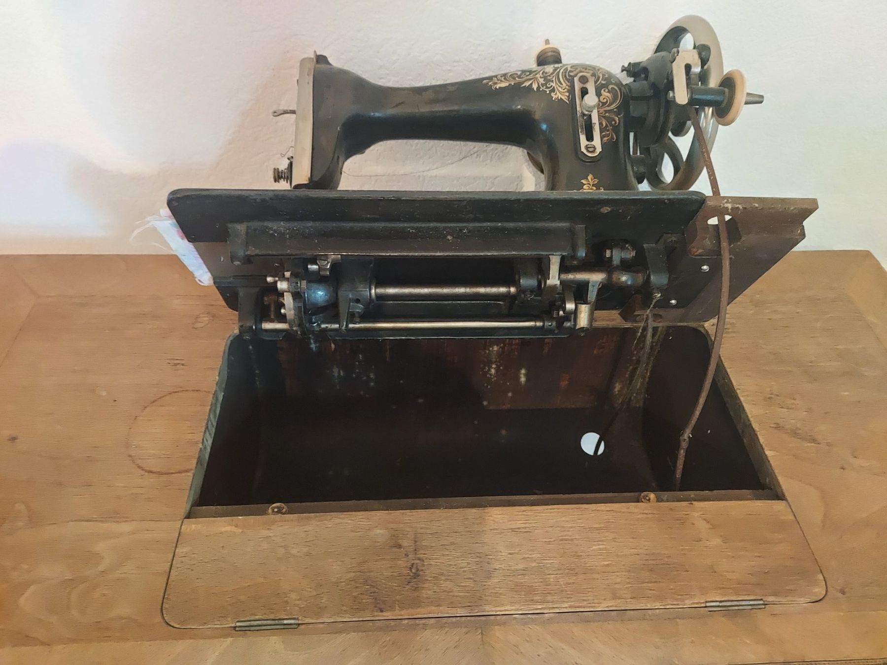 Nähmaschinen: Nähmaschine antik – Gebraucht aus Ulmiz von laCarotte 5