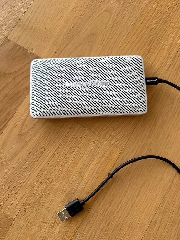 Casse acustiche: Harman Kardon Lautsprecher mit Netzkabel – Usato da Hinwil venduto da mar_7dnn