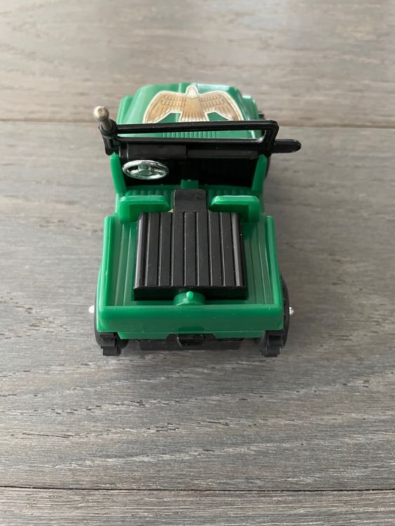 Vintage Stehauf-Jeep batteriebetrieben 3