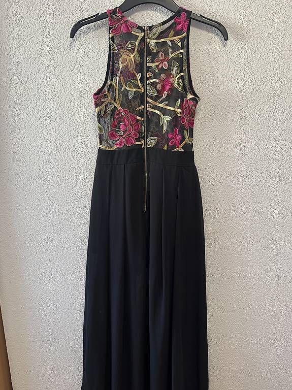 Vestiti: Blumen Kleid mit Hose – Usato da Wahlen b. Laufen venduto da Jeanine_T 3