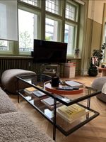 Couchtisch mit zwei Glasplatten schwarz Metallrahmen