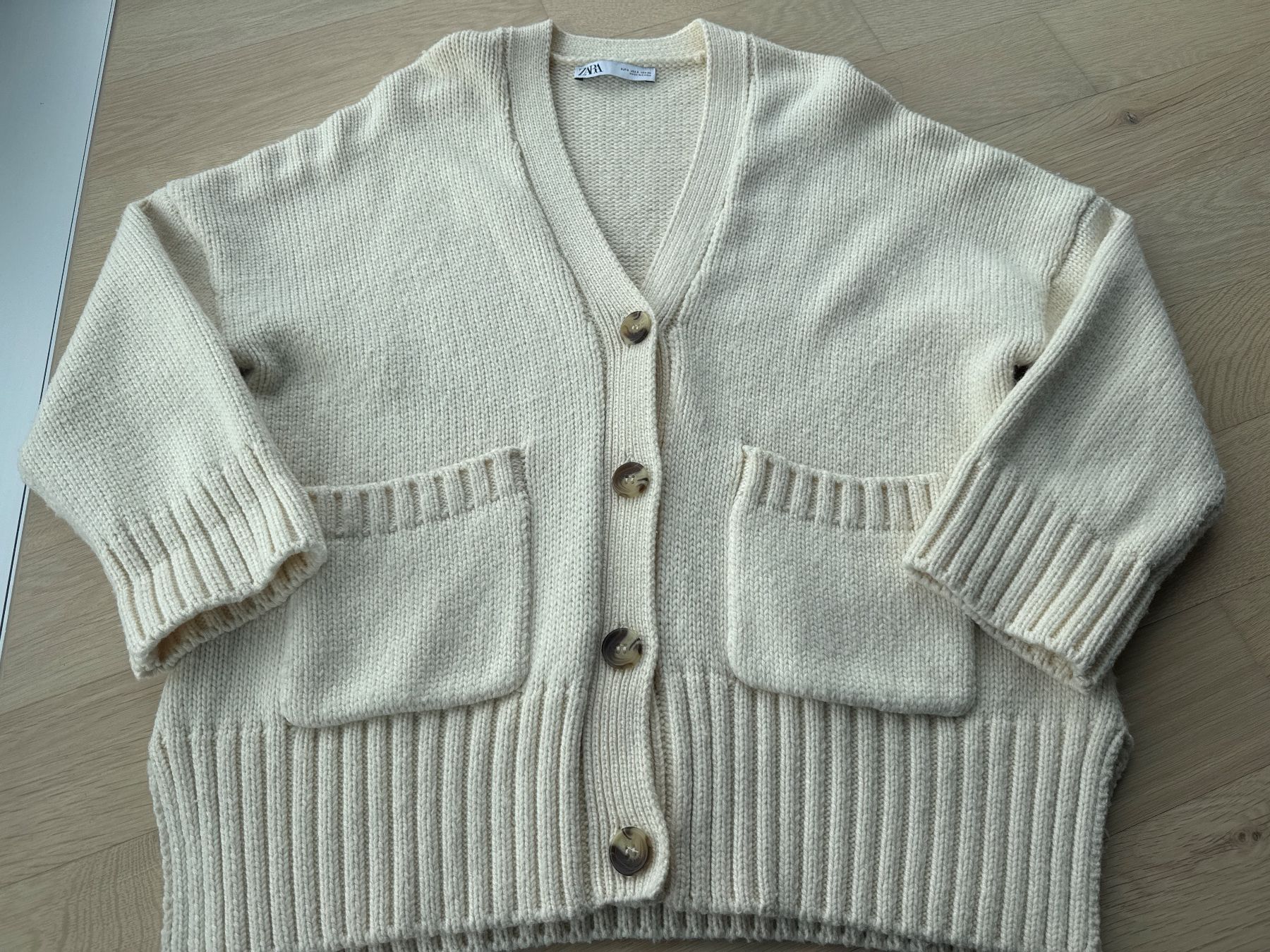 Zara Giacche: Zara Knitwear Jacke gr. S – Usato da Kilchberg ZH venduto da atlanticpacific 1