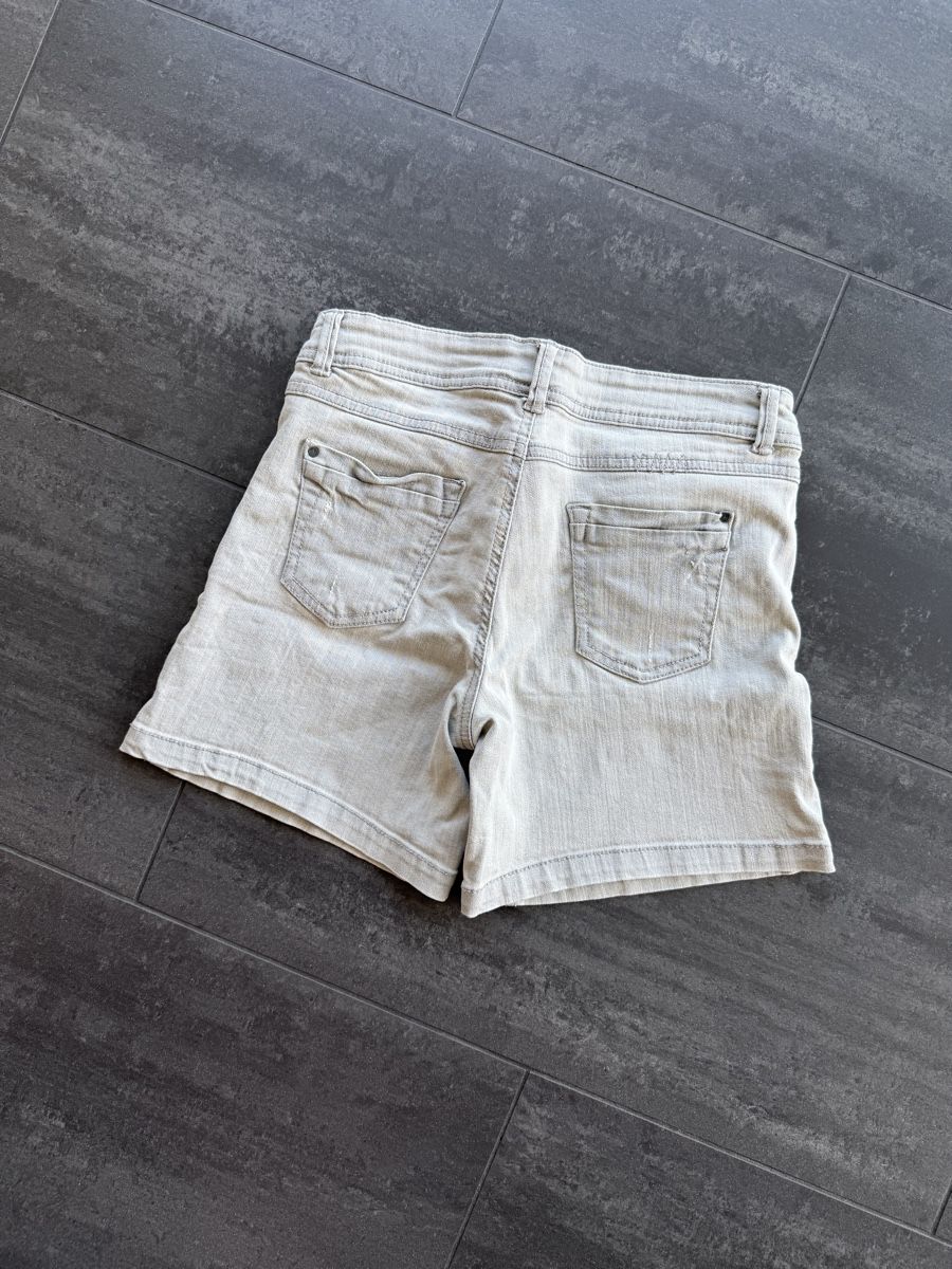 Promod Pantaloni: Shorts Jeans grau - PROMOD - 36 – Usato da St. Niklausen LU venduto da Sundy01 1