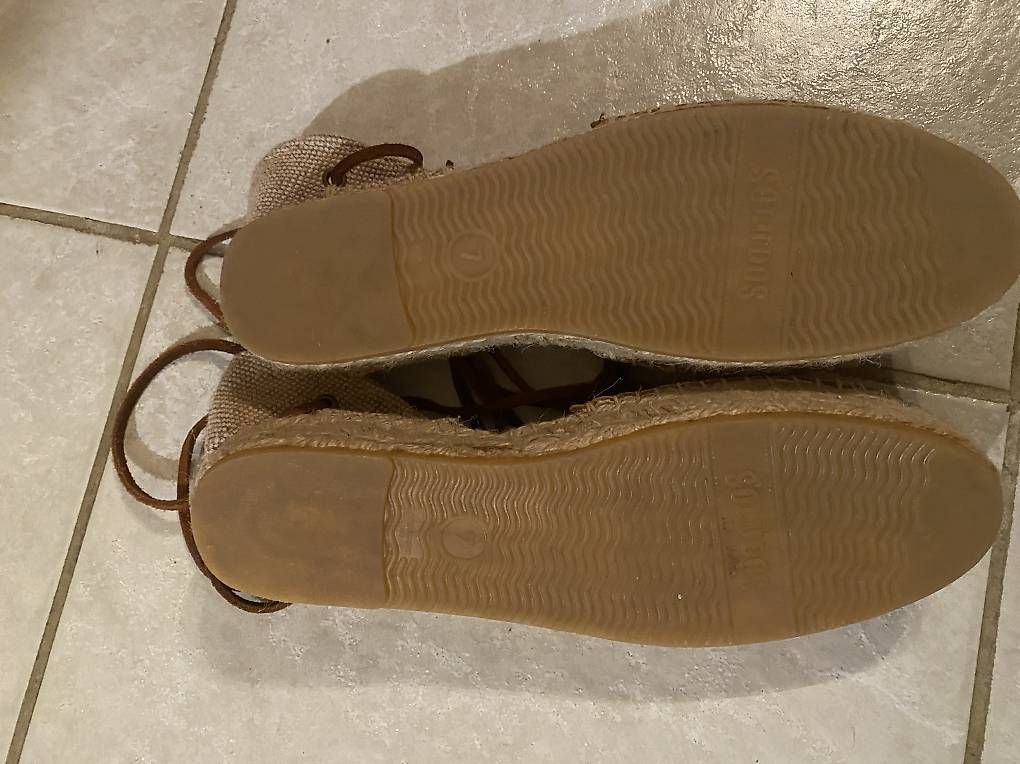 Scarpe da donna: Leder Espadrilles Soludos Gr. 37/38 – Nuovo (secondo la descrizione) da Frauenfeld venduto da m.pardo 1
