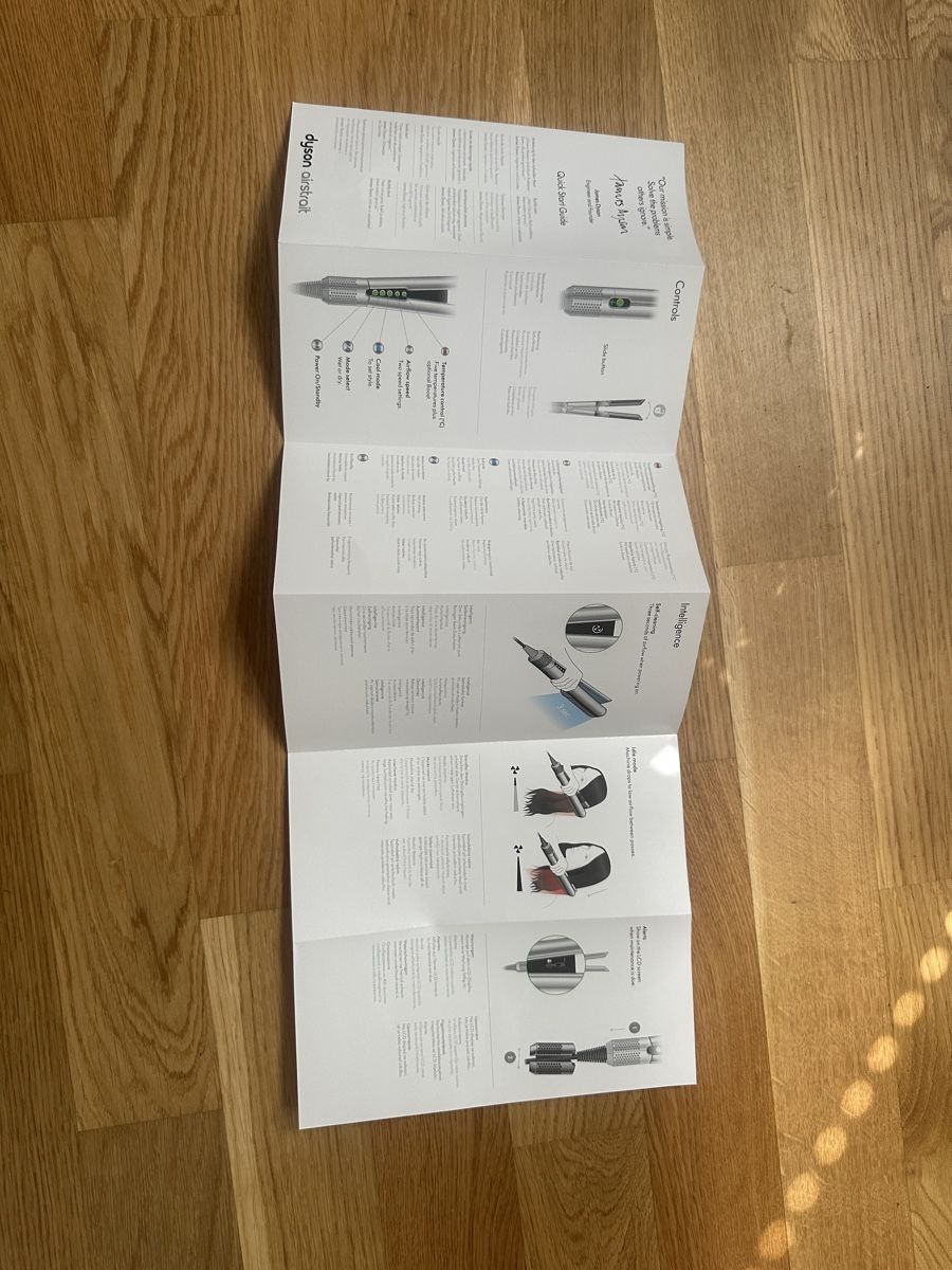 Dyson Sèche-cheveux: DYSON Glätteisen Airstrait – D'occasion à Sirnach par ayterzi 2