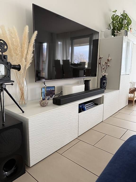 Ikea Mobili TV: Set mobile TV e vetrina IKEA come nuovo – Usato da Cureglia venduto da pie_j2zm 1
