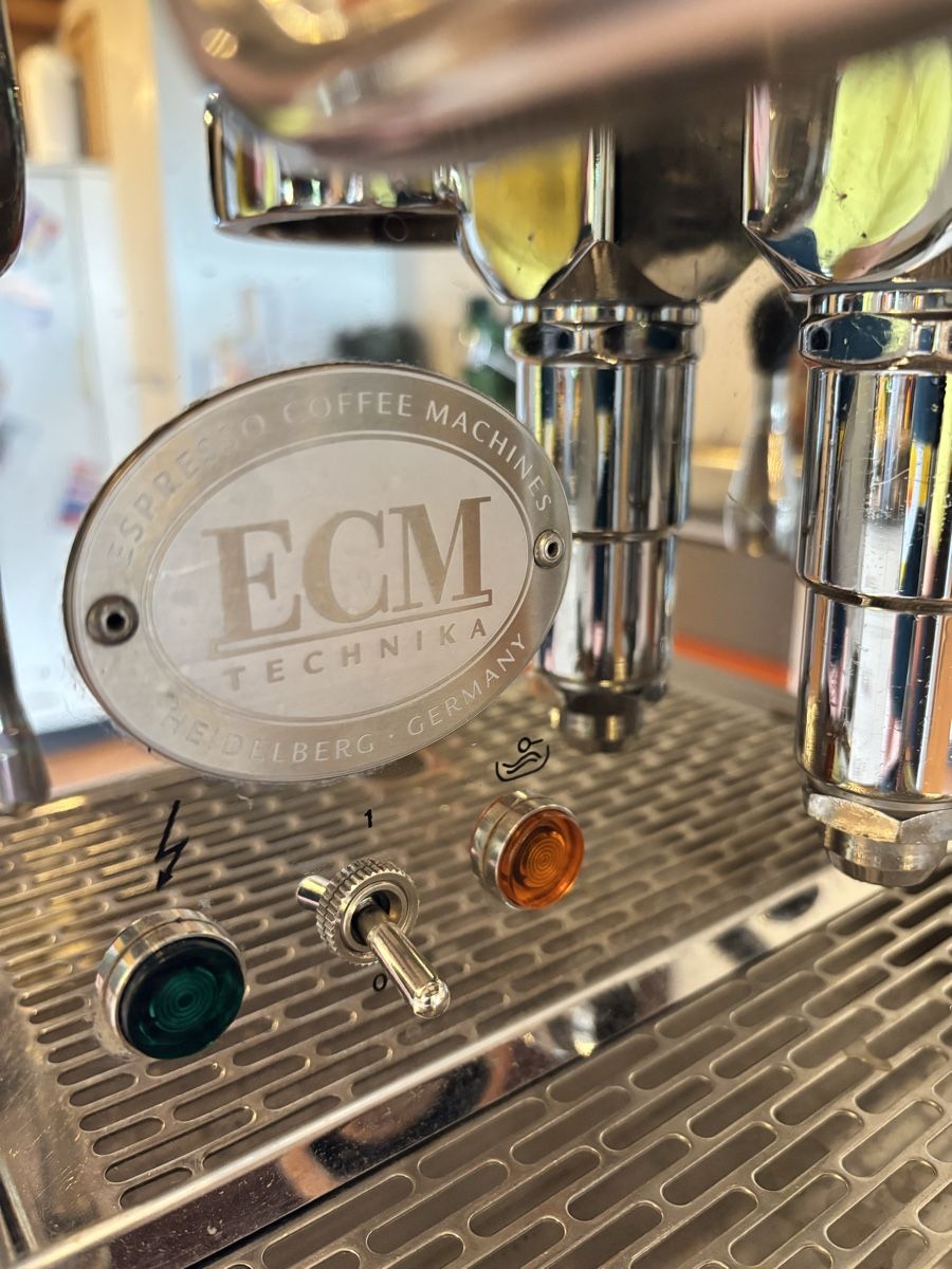 ECM Manufacture Macchine per caffè & Macchine per espresso: Kaffeemaschine ECM Technika IV gebraucht – Usato da Utzigen venduto da one80dart 1