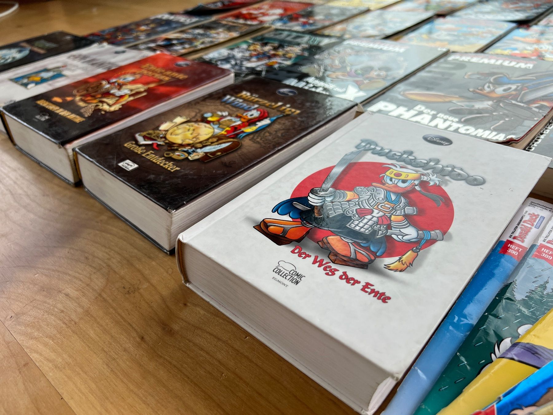 BD: Lustige Taschenbücher etc. – D'occasion à Egg b. Zürich par Michael100 2