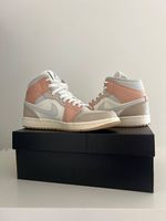 Air Jordan 1 Mid Milan
