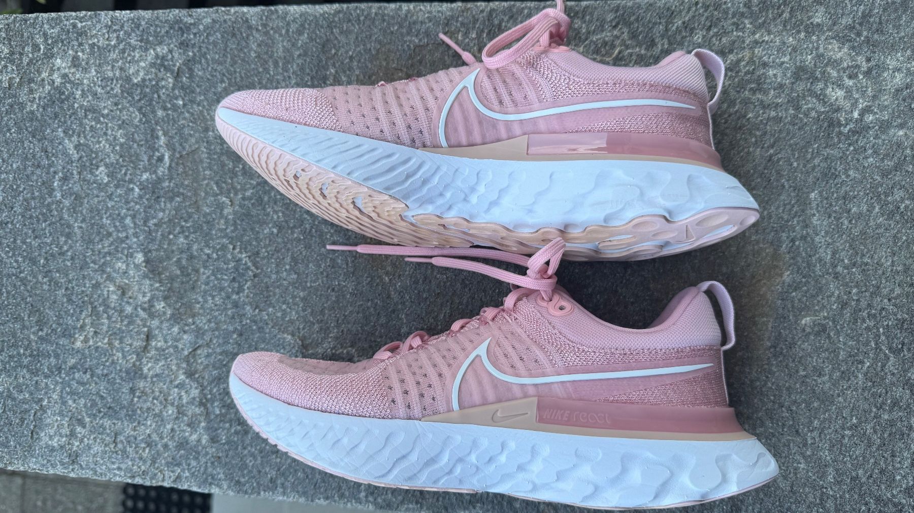 Nike Scarpe da uomo: Nike react Running Sneaker in Rosa Gr. 41 – Usato da Riehen venduto da To120 3