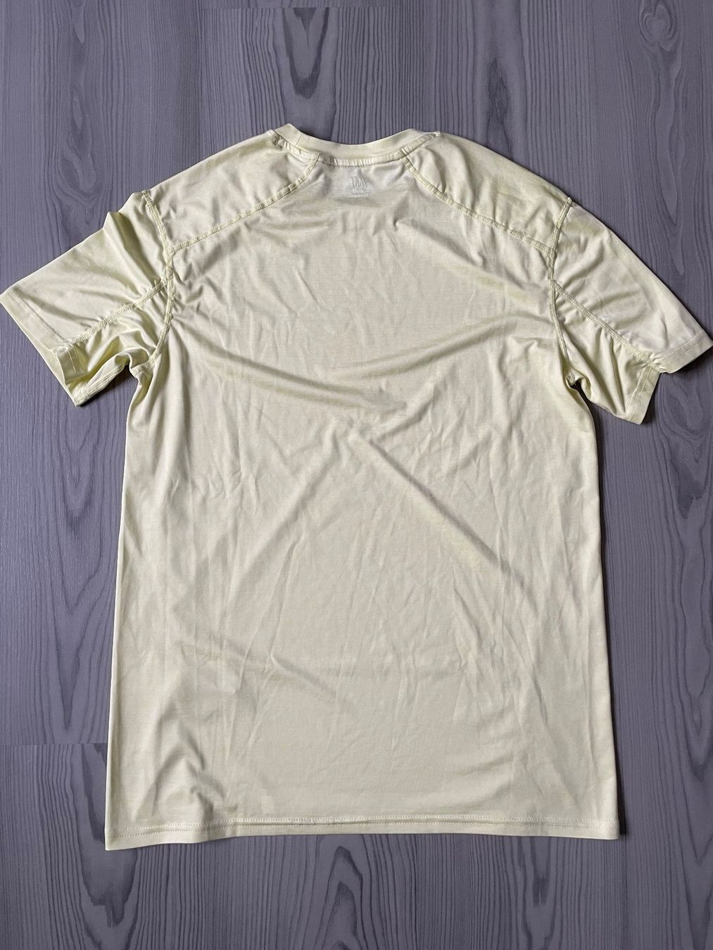 H&M T-shirt: Sportshirt – Usato da Freienwil venduto da weberjoel 1