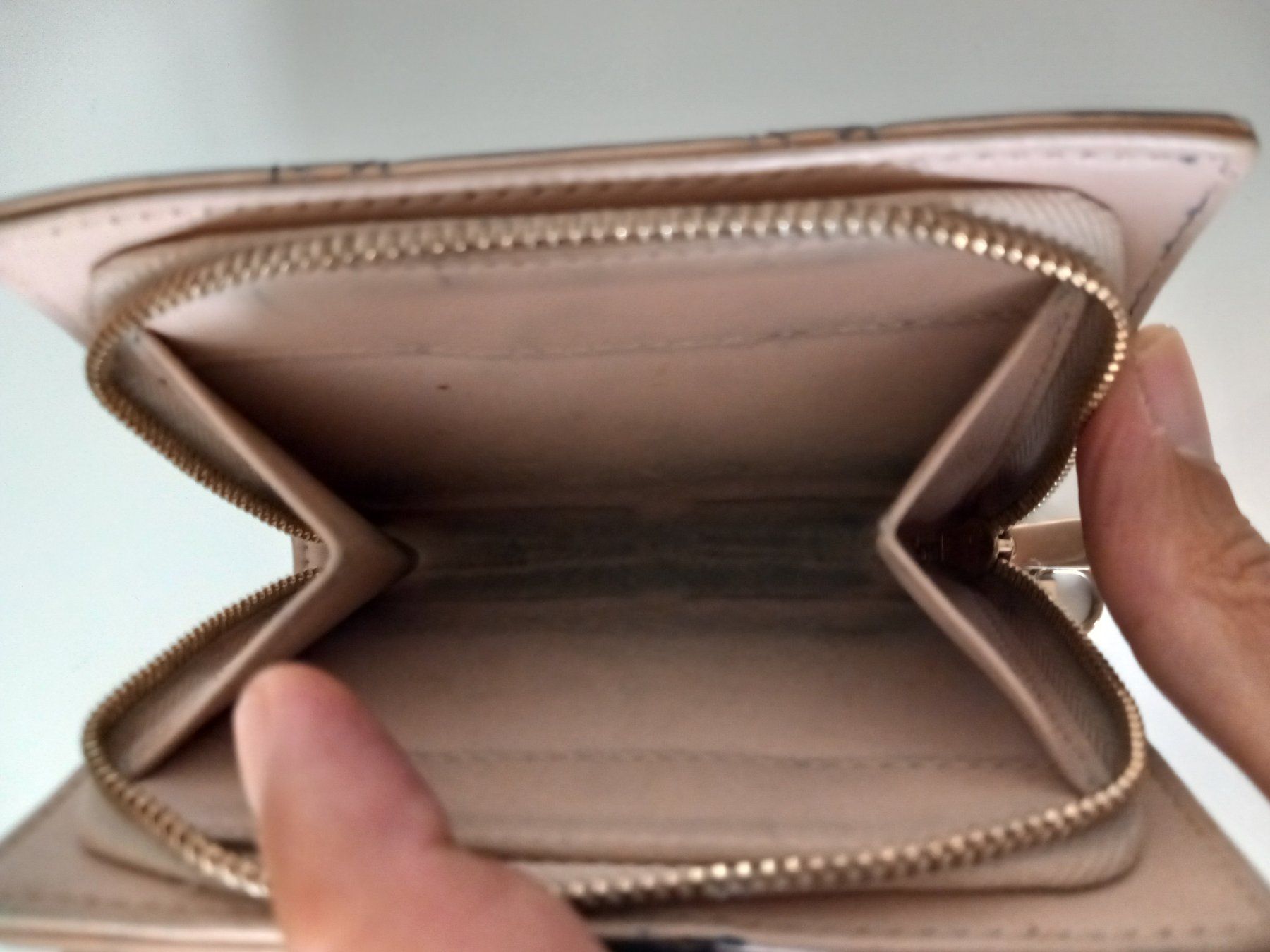 Dior Portemonnaie: CHRISTIAN DIOR porte monnaie – Gebraucht aus Le Grand-Saconnex von Rgt87 9