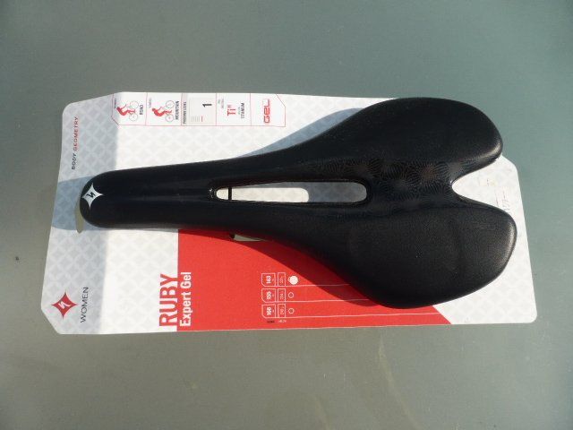 Specialized Ersatzteile: Velo Sattel Specialized Ruby Expert Gel Titanium NEU!! – Neu und originalverpackt aus Zürich von Helios064