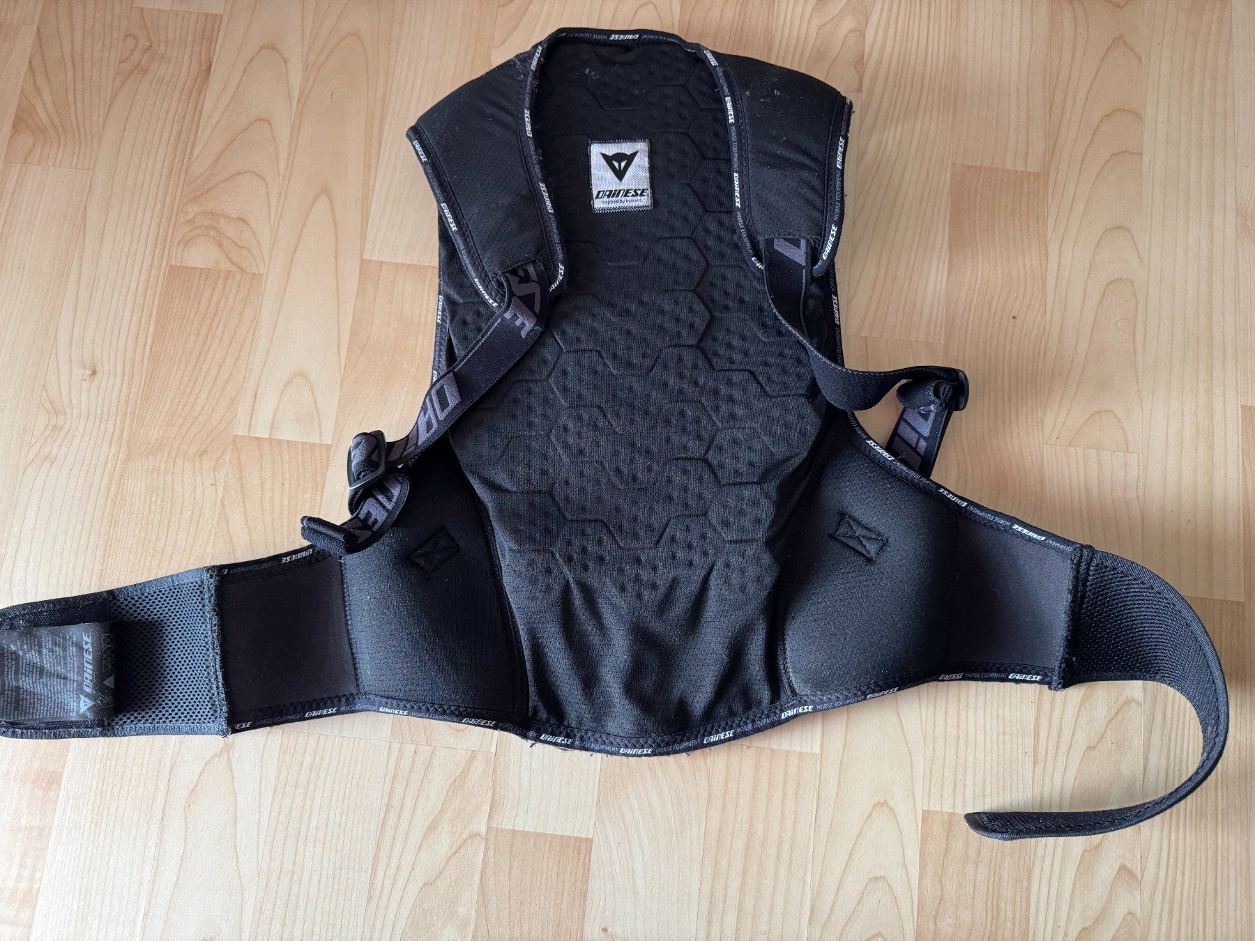 Dainese Schutz & Schoner: Protection dorsale M - Ruckenschutz – Gebraucht aus Savagnier von Sirah2