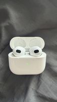 Apple AirPods 3. Generation mit Lightning Ladebuchse